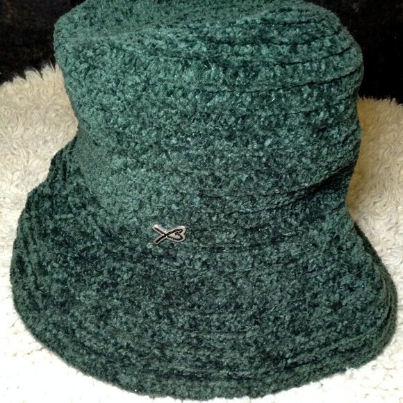 Betmar NY Chenille Bucket Hat; Eclectic Grandma, Contemporary Style, Chic, Warm - Picture 1 of 4